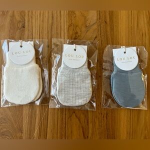 Lou Lou & Company newborn mittens
